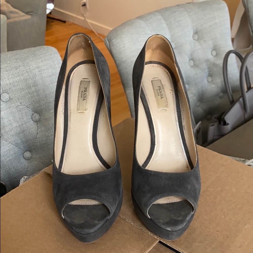 Prada Grey Suede Peeptoe Pumps. Size 38